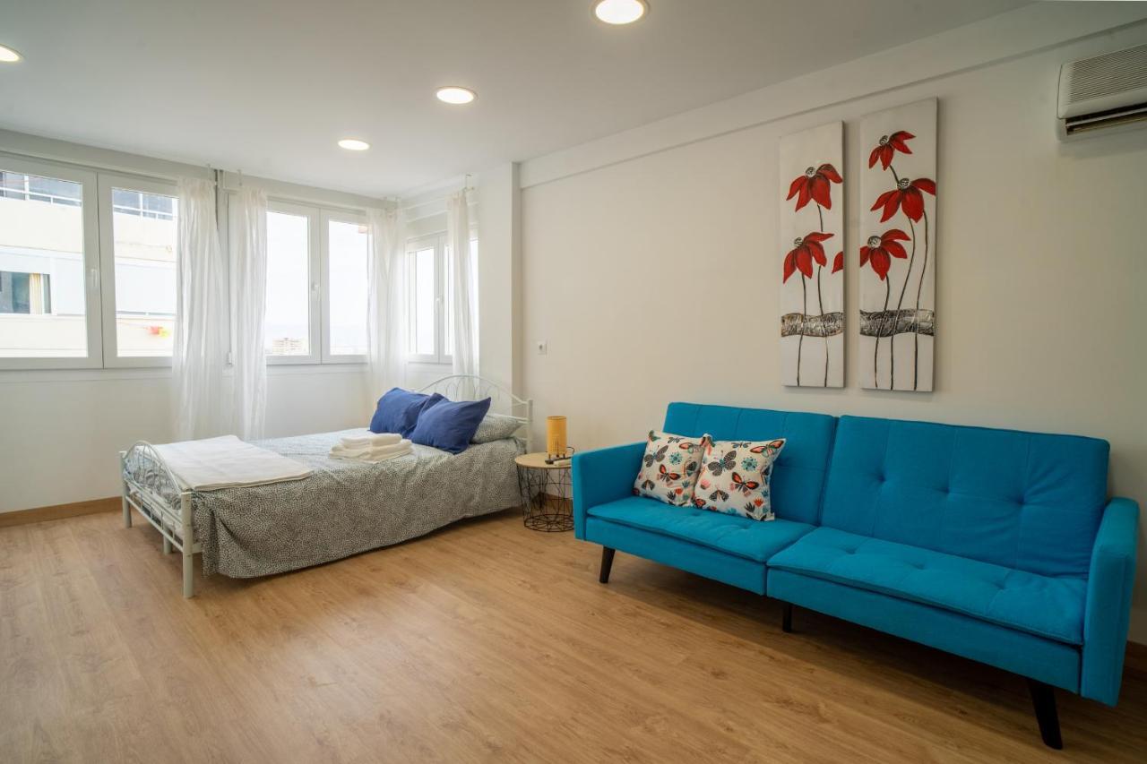 Apt. P/3 10' From The Beach W/Wifi In Torremolinos Eksteriør billede